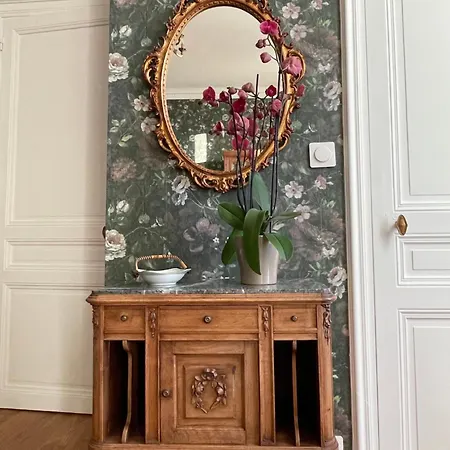 House Of Mailly 3*