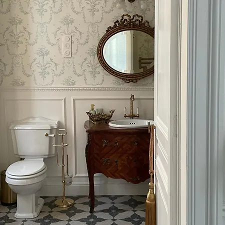 House Of Mailly 住宿加早餐酒店 沙泰勒罗