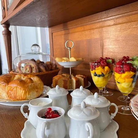 House Of Mailly Bed and breakfast