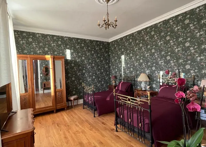 Bed and breakfast House Of Mailly 3*