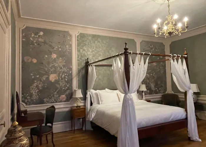 House Of Mailly Châtellerault