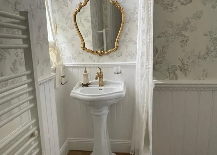 Bed and breakfast House Of Mailly 3*