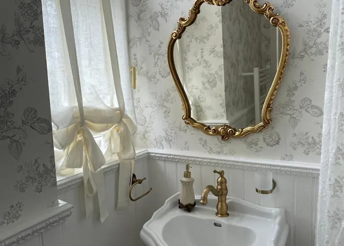 Bed and breakfast House Of Mailly